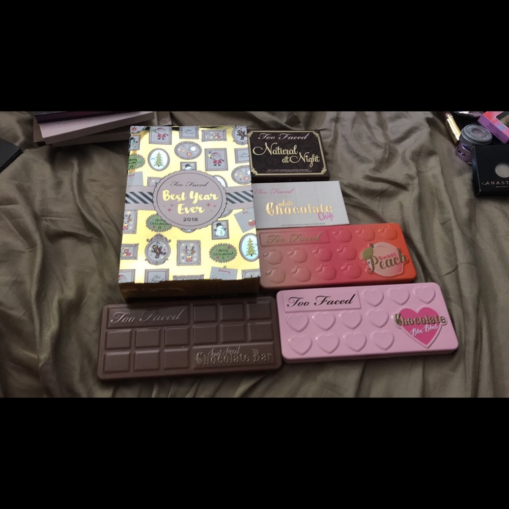 Too faced palettes